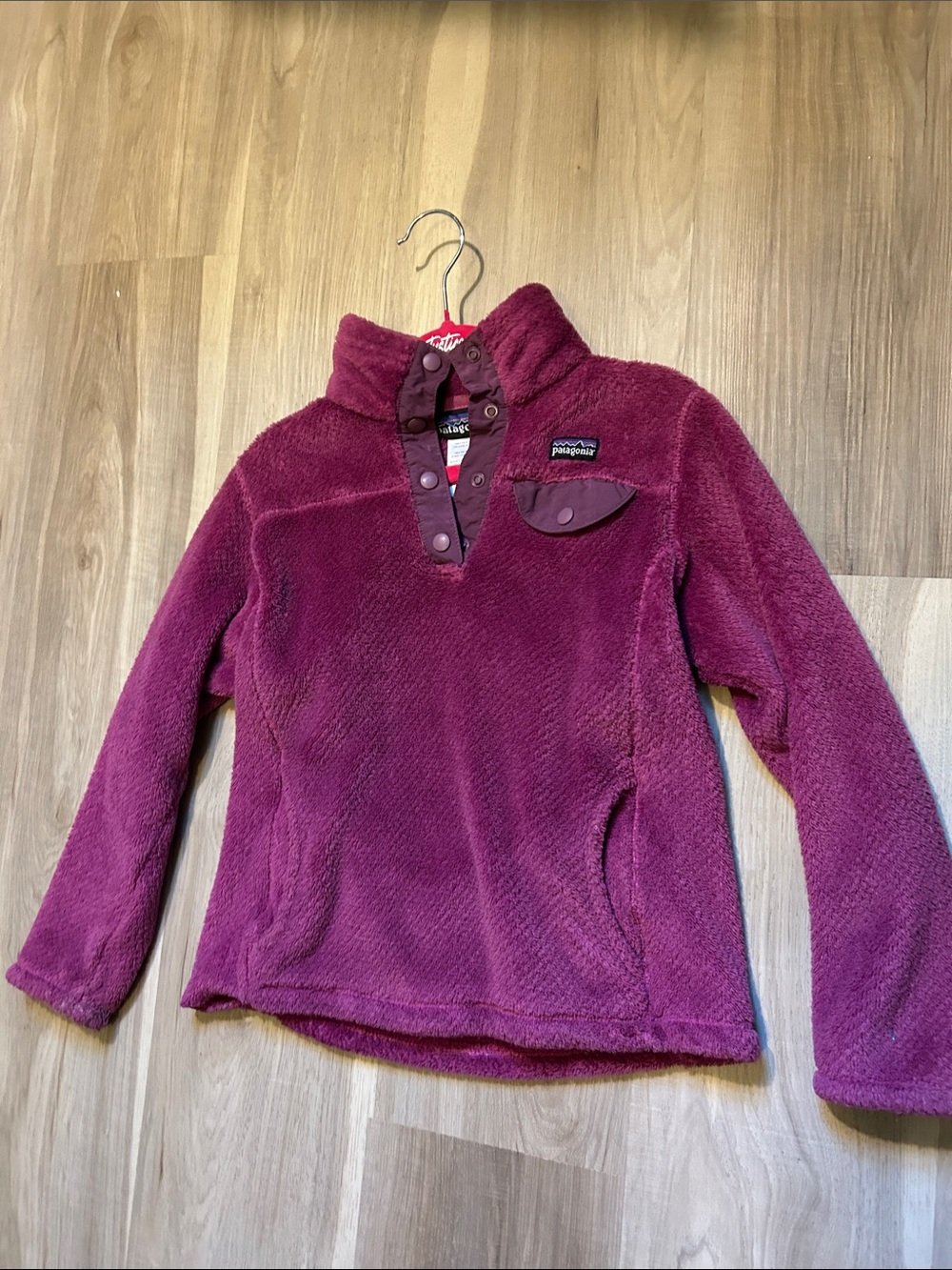 Patagonia Girls' Burgundy Snap-T Fleece Pullover size 8